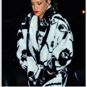 Vintage Donnybrook famous bold print coat